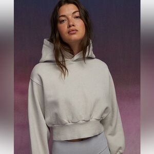 Tna Cozy Fleece Perfect Shrunken Hoodie